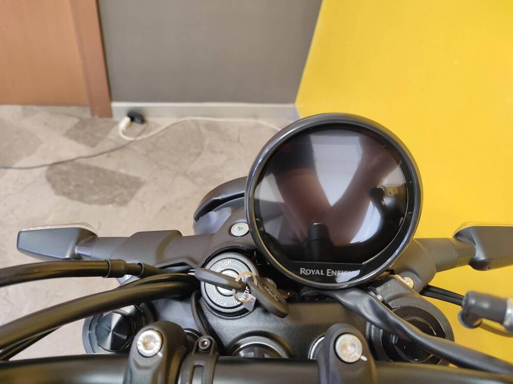 Royal Enfield Guerrilla 450 (2024 - 25) (5)