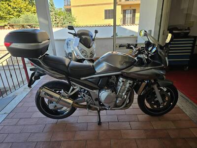Suzuki GSF 650 Bandit S (2006 - 12) usata