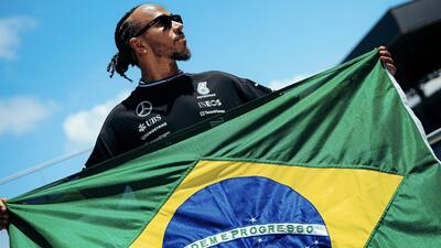 F1. GP Brasile, Hamilton: "Emozionato di guidare la McLaren di Senna. Colpito dai progressi Ferrari"