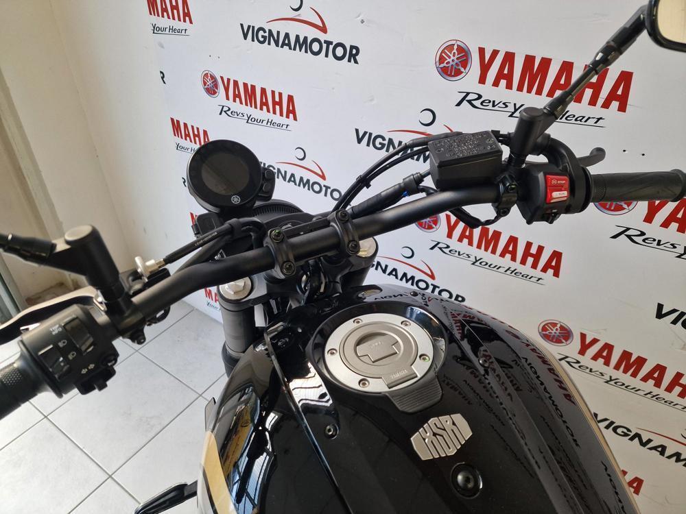 Yamaha XSR 700 (2022 - 25) (2)