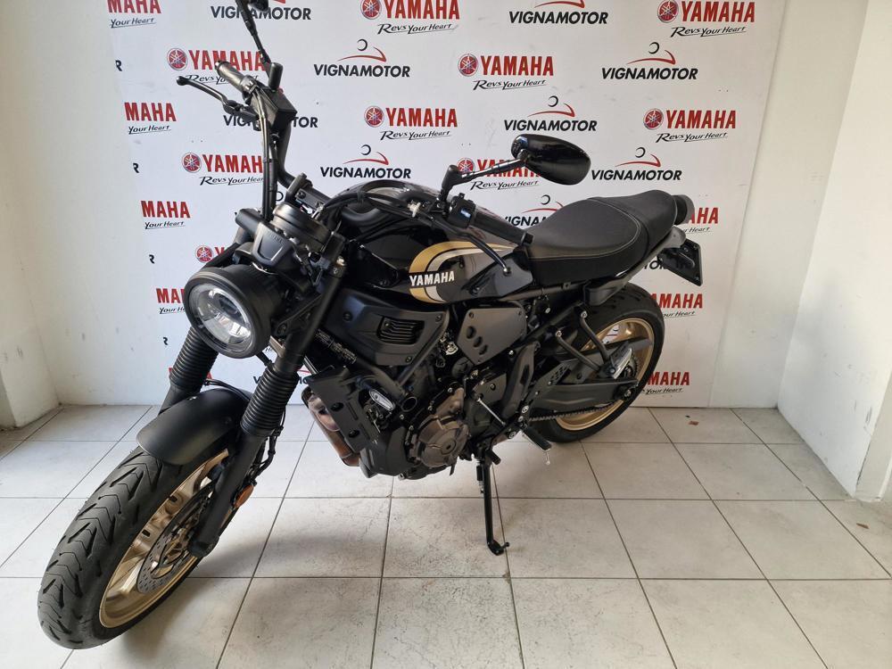 Yamaha XSR 700 (2022 - 25)