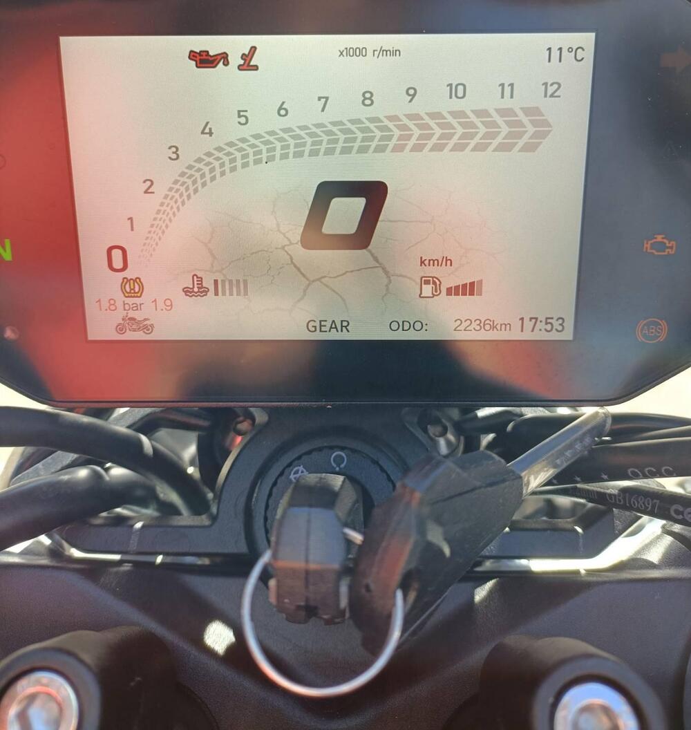 Voge Trofeo 500AC (2022 - 25) (5)