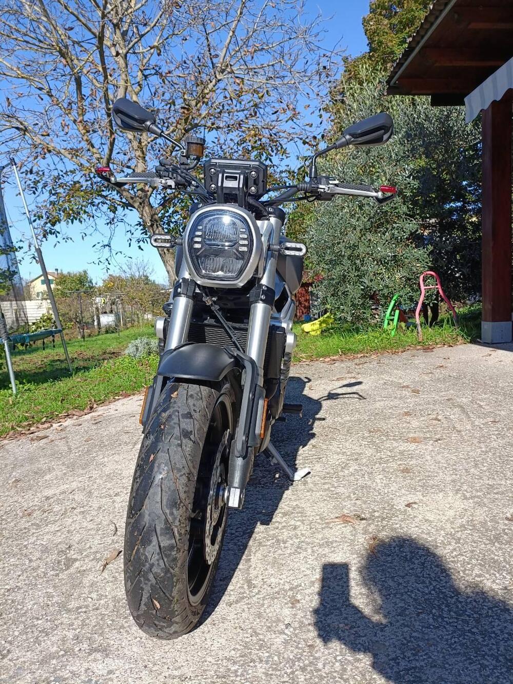 Voge Trofeo 500AC (2022 - 25) (10)