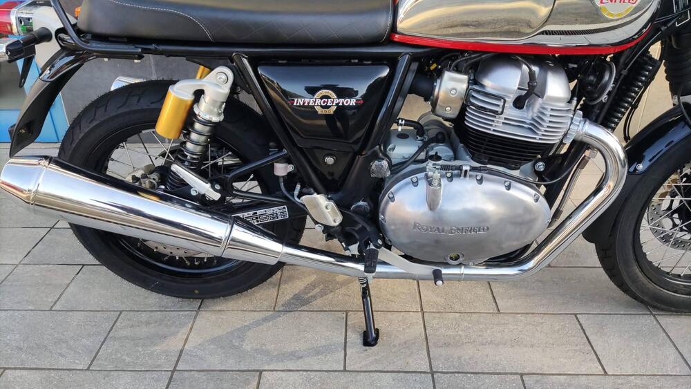 Royal Enfield Interceptor 650 (2021 - 25) (2)