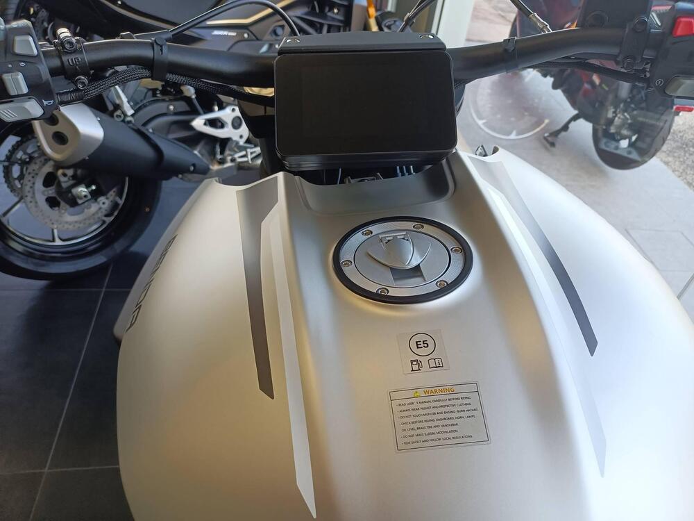 Benda Motorcycles LFC 700 (2024 - 25) (2)