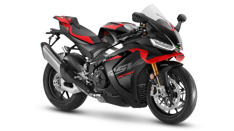 Aprilia a EICMA con le nuove RSV4 e RSV4 Factory: aria da Moto GP!
