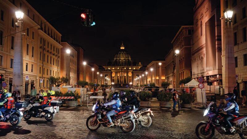 Rome Night Run 2024: la magia di un giro notturno per le strade della Capitale [VIDEO]