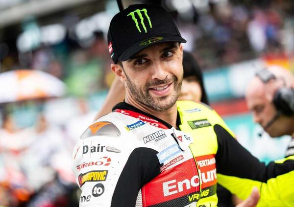 Hai capito Andrea Iannone? Figurone a Sepang, paragone con Bautista, chiaro messaggio a Dall&rsquo;Igna e porta sempre aperta per Valentino Rossi