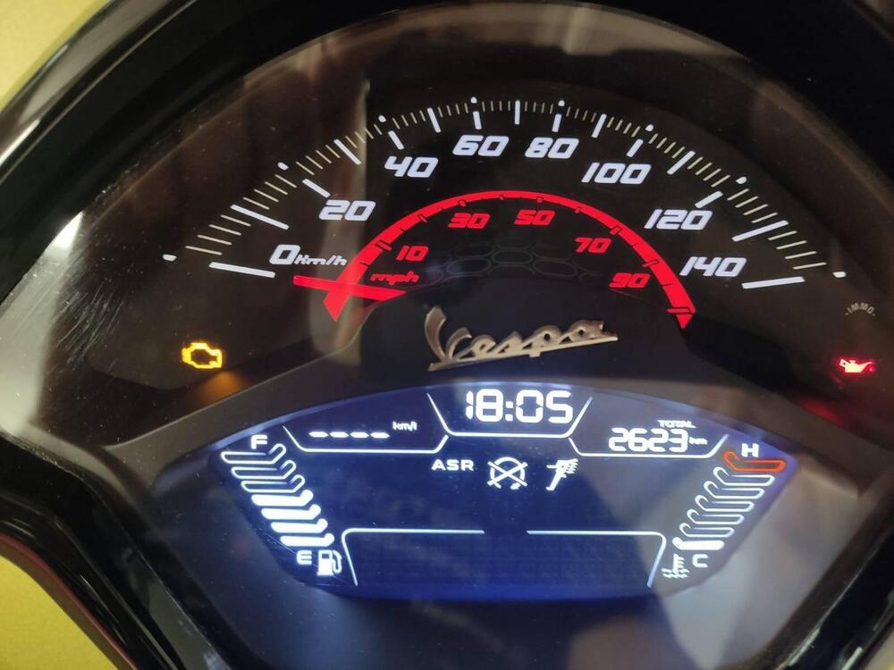 Vespa GTS 300 Super Sport (2023 - 24) (3)