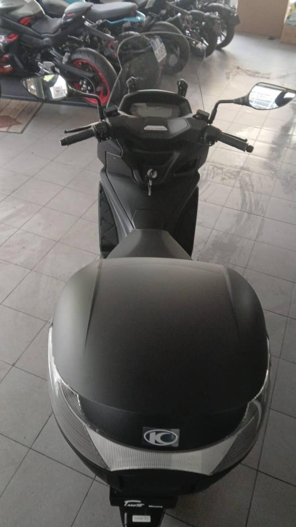 Kymco Skytown 125i (2024 - 26) (4)