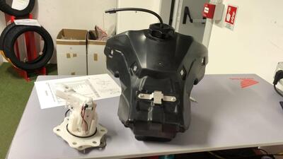 SERBATOIO COMPLETO DI POMPA PER HONDA CRF 450R E C