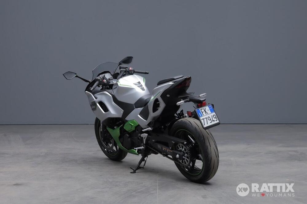 Kawasaki Ninja 7 Hybrid (2024 - 25) (5)