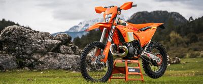KTM 250 EXC Six Days (2025) nuova