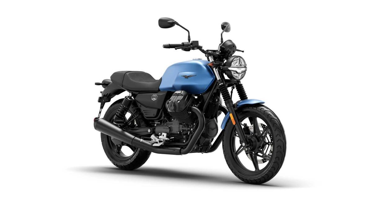 Moto Guzzi V7 Stone (2025 - 26)