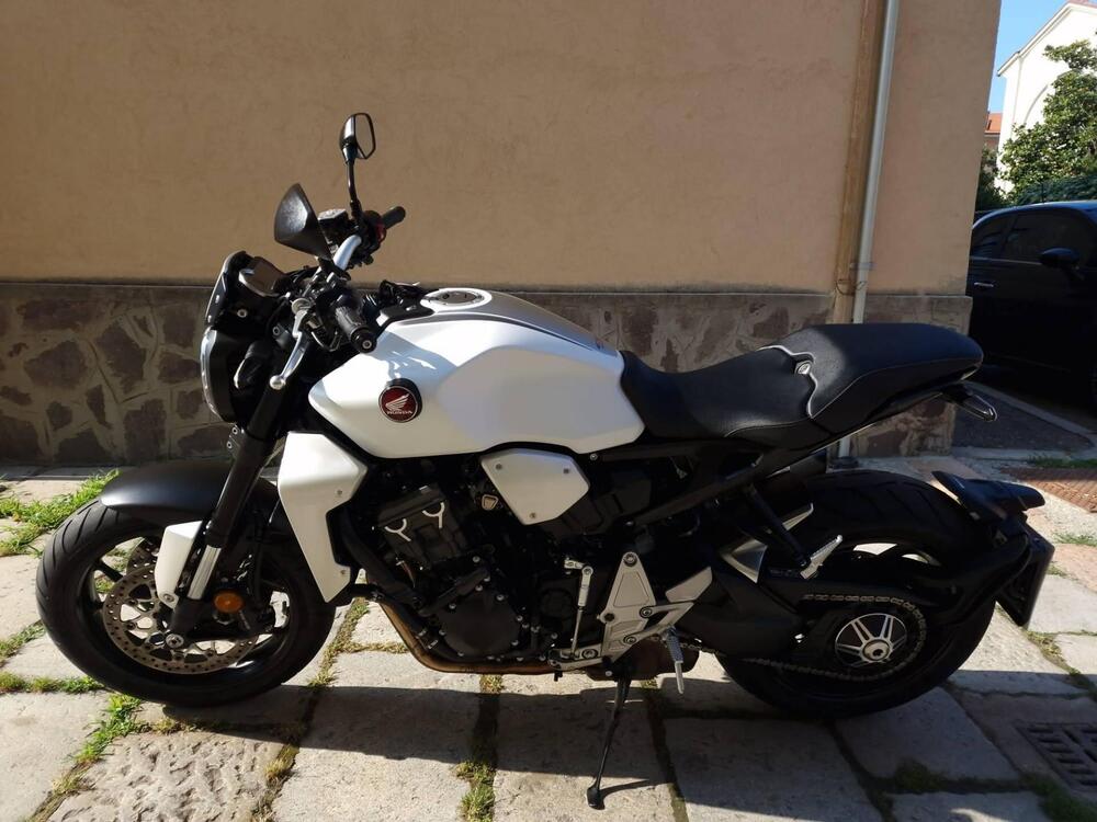 Honda CB 1000 R (2021 - 25) (5)