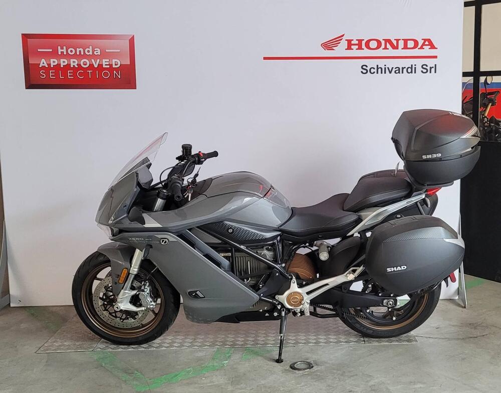 Zero SR-S (2020 - 25) (2)