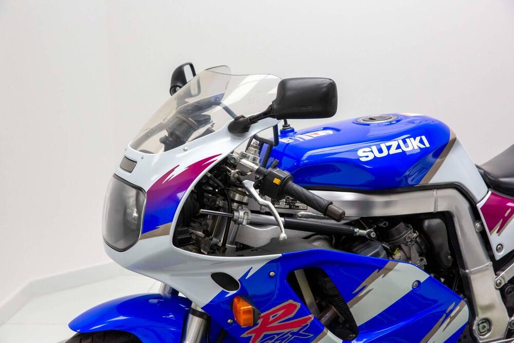 Suzuki GSX R 750 (1992 - 93) (10)
