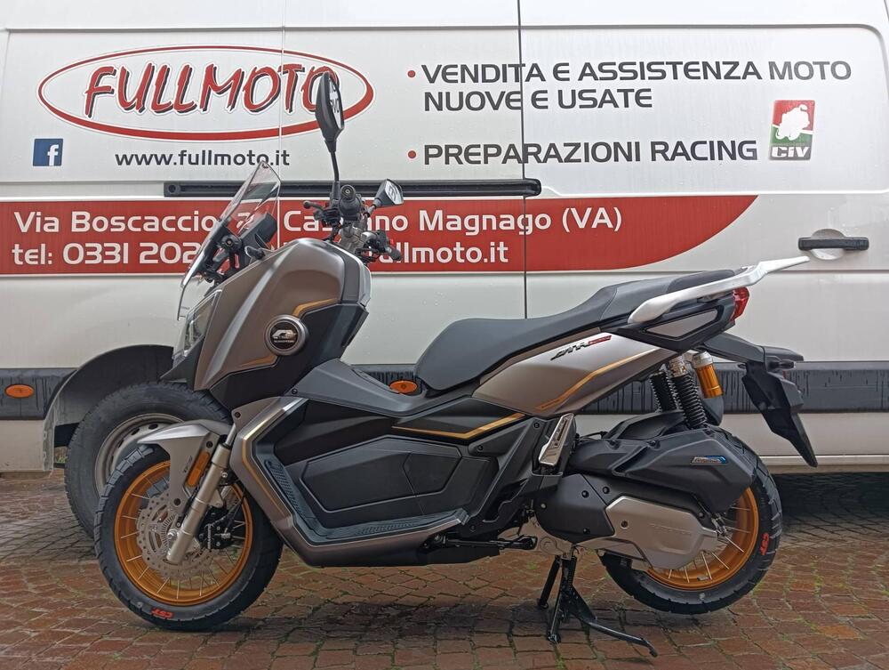 QJ Motor ATR 125 X (2024 - 25) (2)