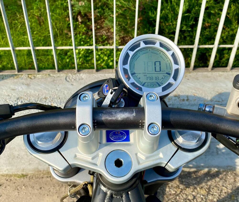 FB Mondial HPS 125 (2017 - 19) (4)