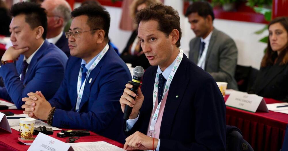 John Elkann e Cattedra Agnelli, in Cina cultura italiana o affari (con Alfa Romeo e Jeep)? E cosa c&rsquo;entra Romano Prodi con la Fondazione a Pechino?