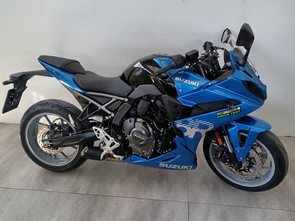 Suzuki GSX-8R (2024 - 25)