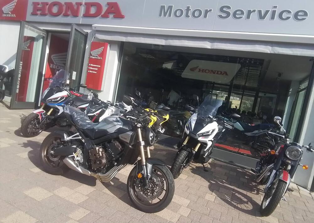 Honda CB 650 R E-Clutch (2024 - 25) (11)