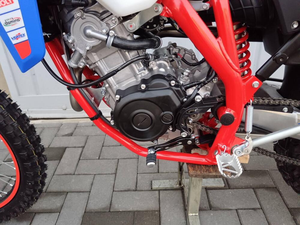 Betamotor RR 125 4T Enduro R (2024 - 26) (8)