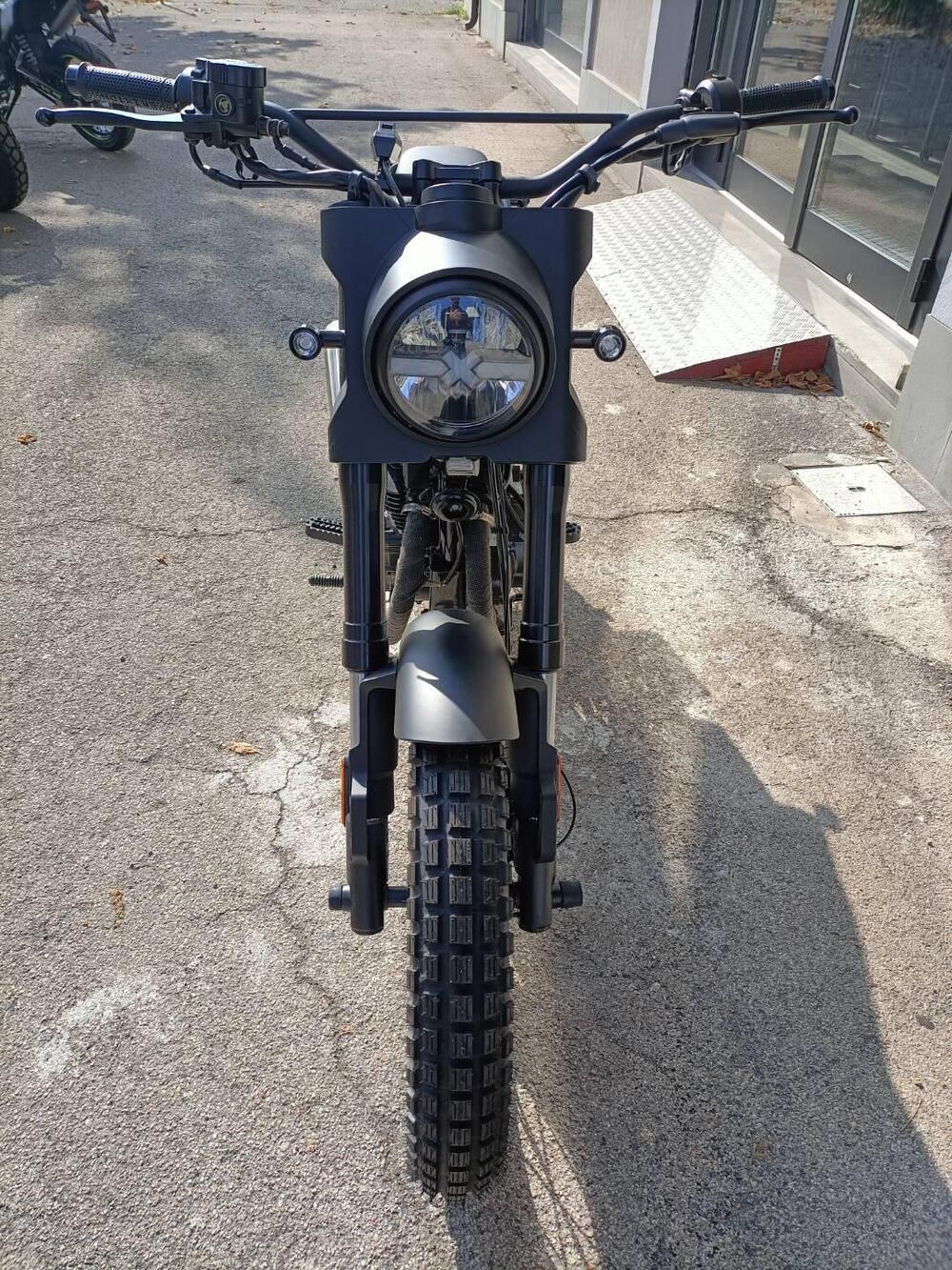 Brixton Motorcycles Felsberg 250 (2021 - 25) (2)