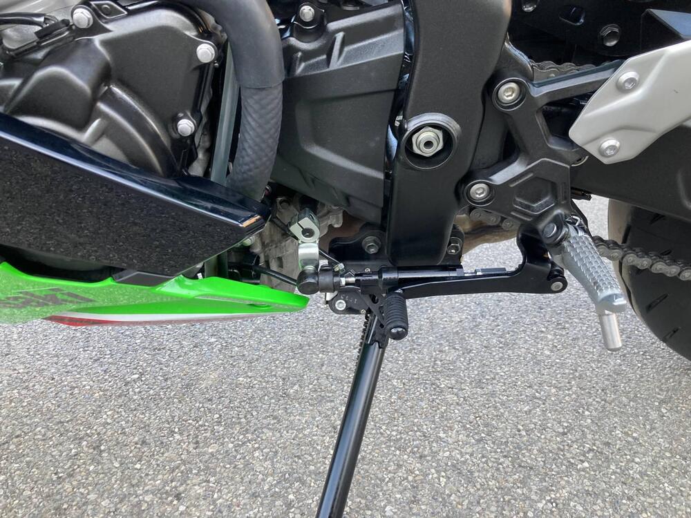 Kawasaki Ninja ZX-4RR (2024 - 26) (11)