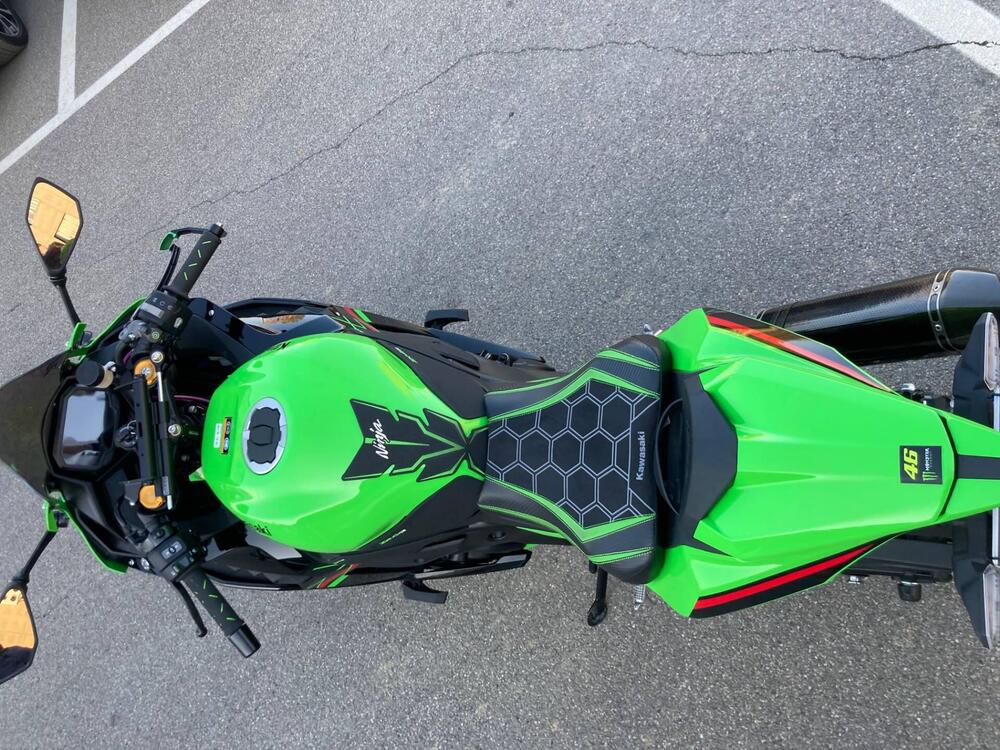 Kawasaki Ninja ZX-4RR (2024 - 26) (14)