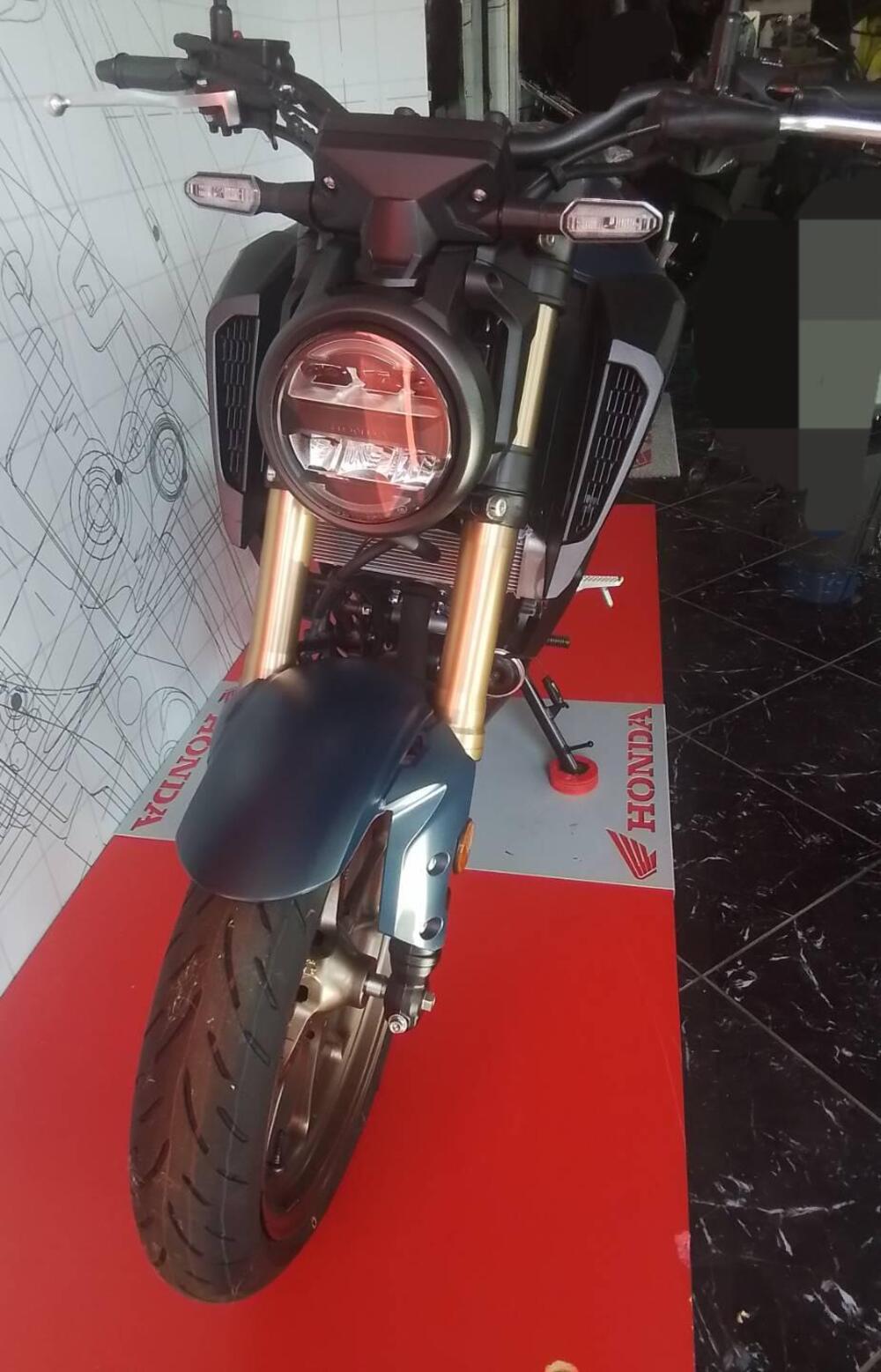 Honda CB 125 R (2024 - 25) (11)