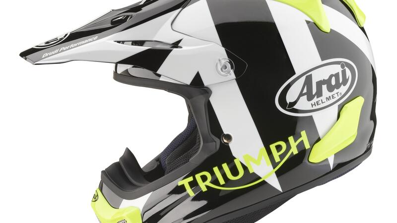 Triumph X Arai: la nuova collezione di caschi con lo stile british