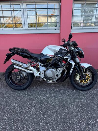MV Agusta Brutale 910 R (2006 - 11) usata