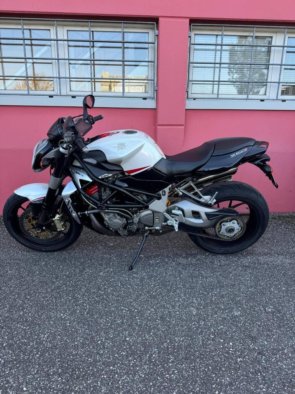 MV Agusta Brutale 910 R (2006 - 11) (10)