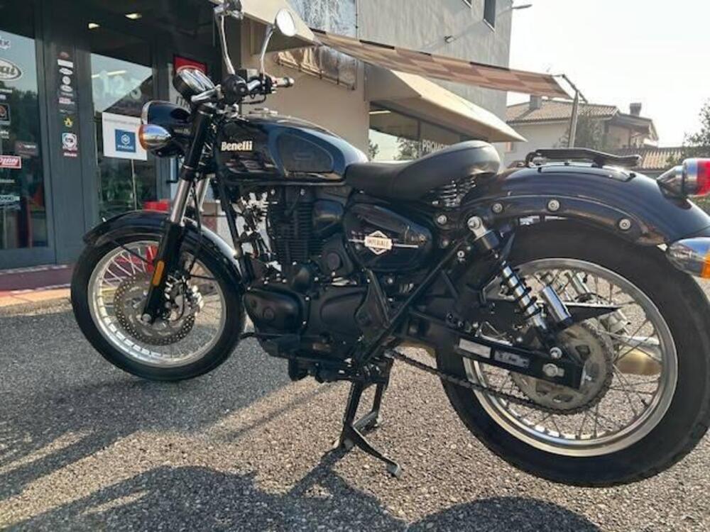 Benelli Imperiale 400 (2021 - 25) (2)