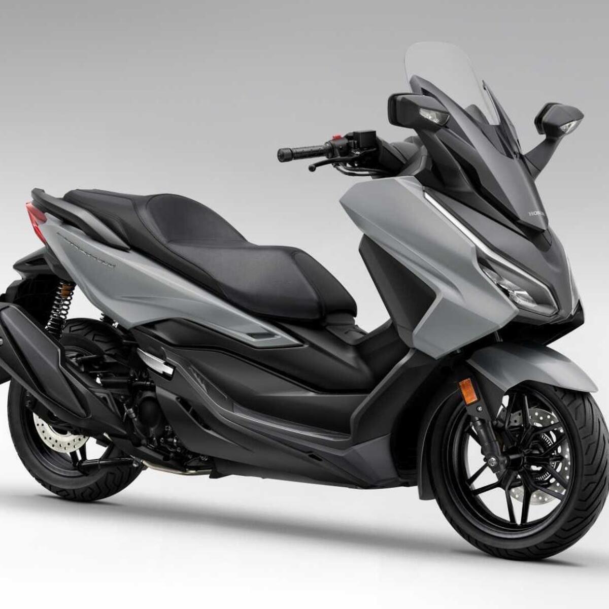 Honda Forza 350 Deluxe (2025)