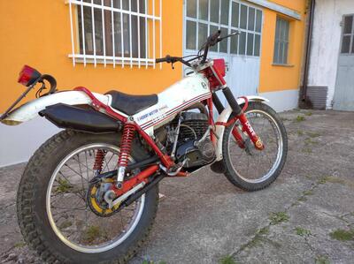 Montesa cota 348 d'epoca
