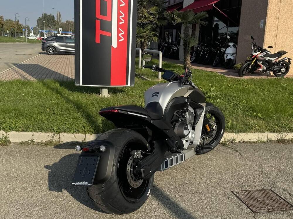 Benda Motorcycles LFC 700 (2024 - 25) (10)