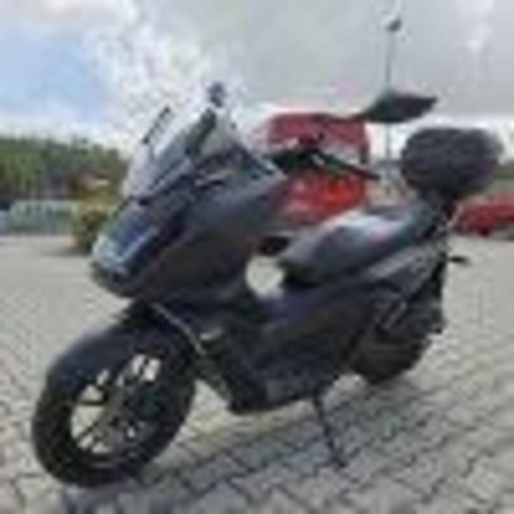 Kymco Skytown 125i (2024 - 25) (3)