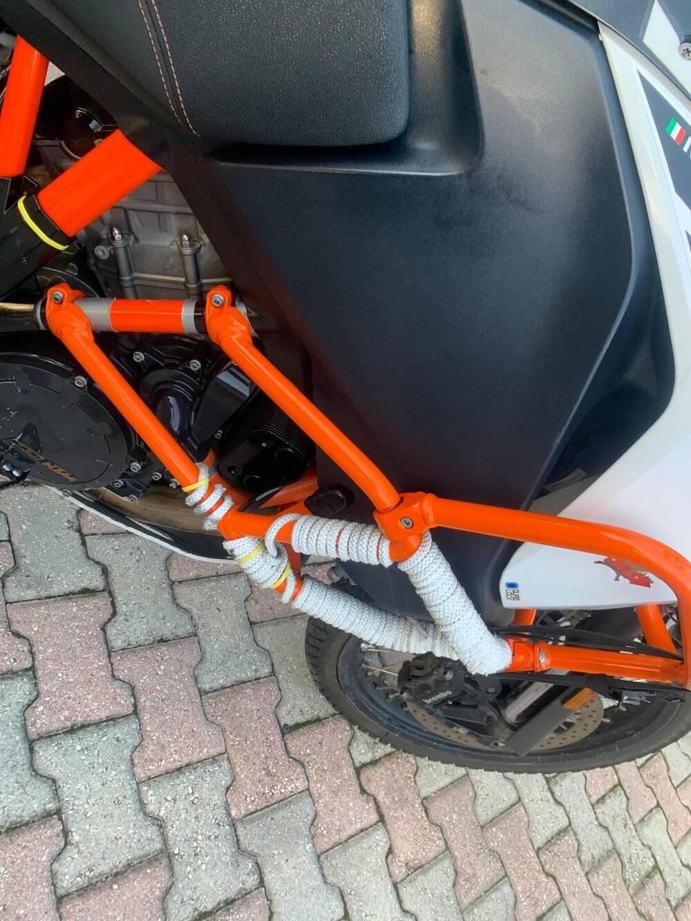 KTM 1090 Adventure R (2017 - 19) (13)