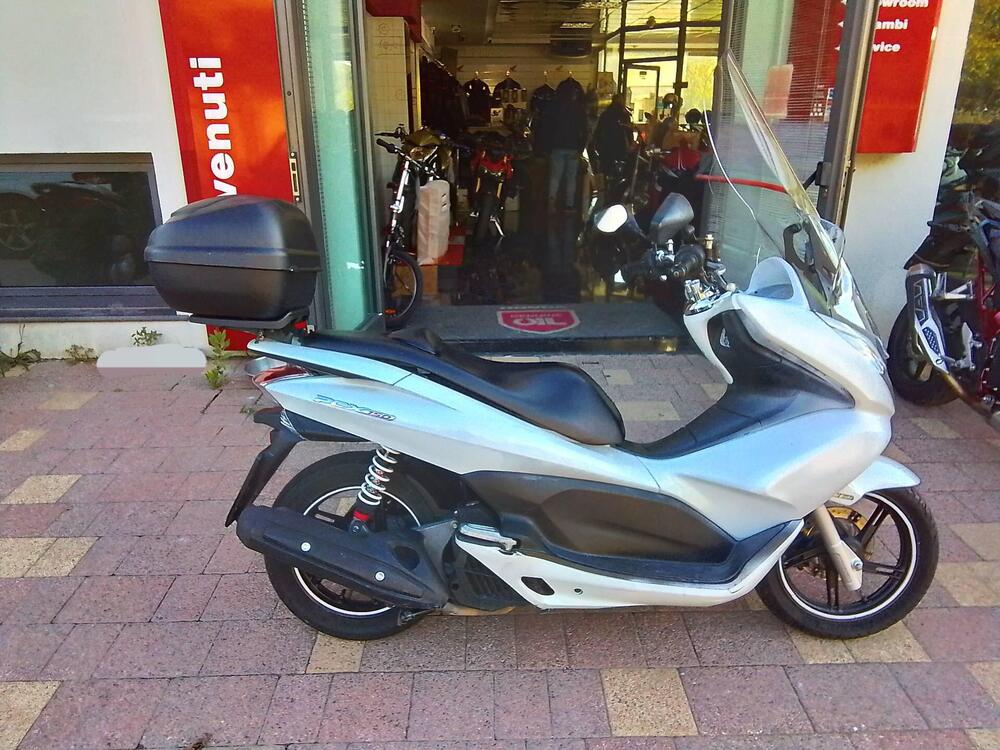 Honda PCX 150 (2012 - 13) (17)