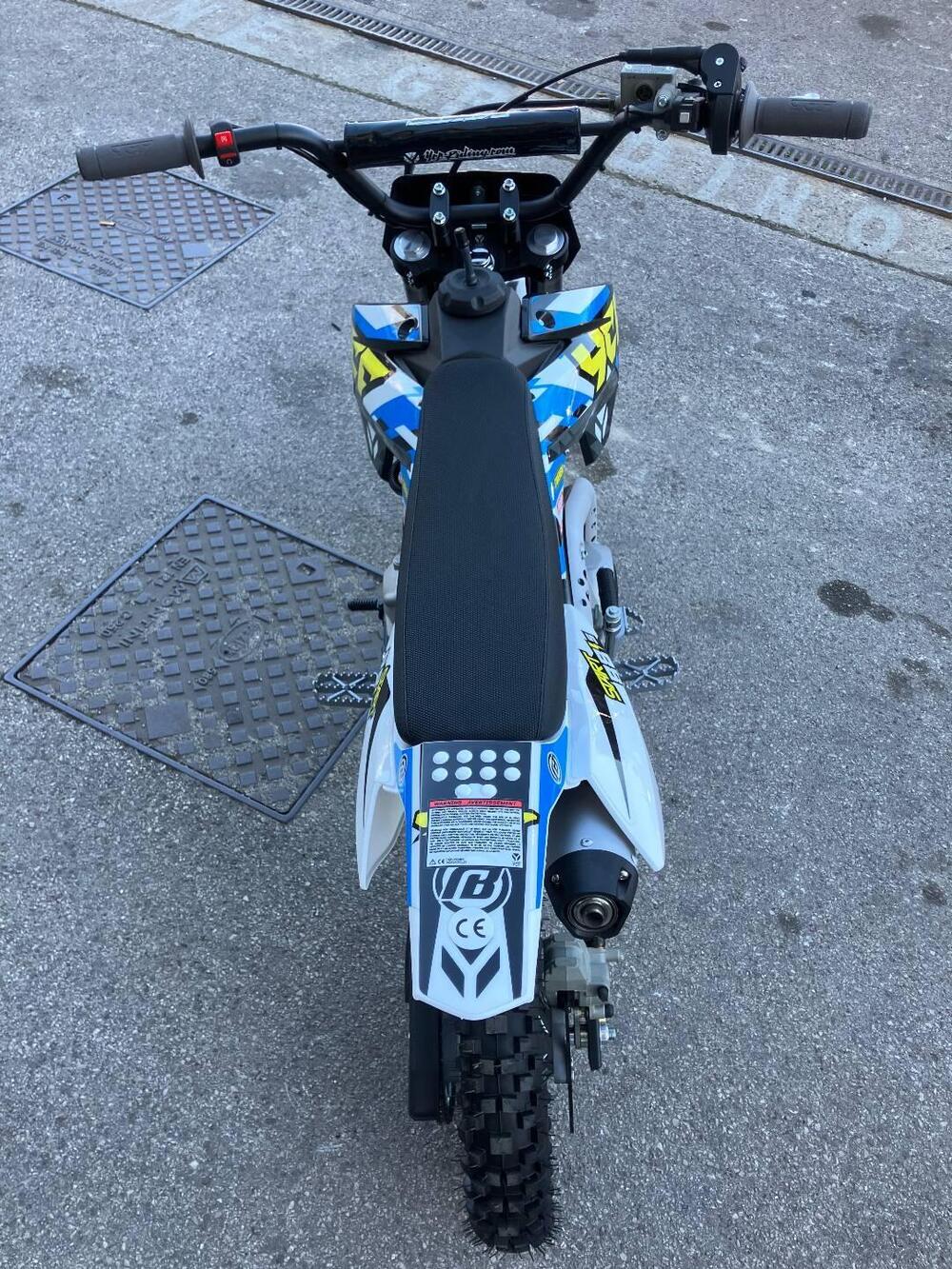 YCF Start F88SE (2021 - 23) (3)