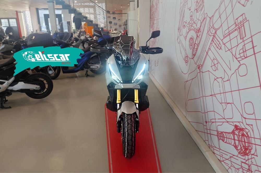 Honda X-ADV 750 (2025) (4)