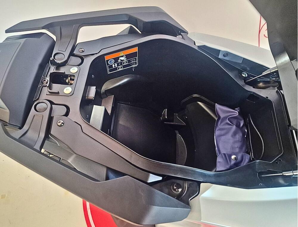 Honda X-ADV 750 (2025) (18)