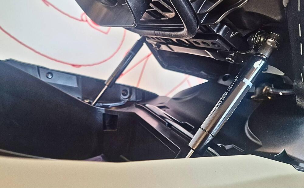 Honda X-ADV 750 (2025) (13)