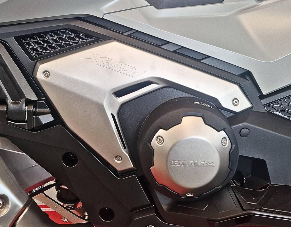 Honda X-ADV 750 (2025) (19)