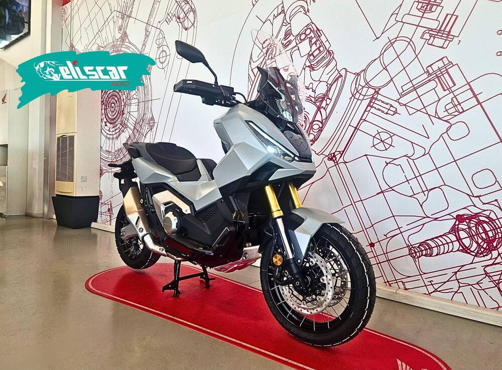 Honda X-ADV 750 (2025) (2)