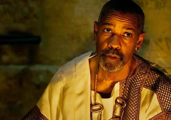 Il Gladiatore 2, il bacio gay di Denzel Washington? &ldquo;Improvvisato. Non nel copione&rdquo;. Ecco la rivelazione sul film di Ridley Scott