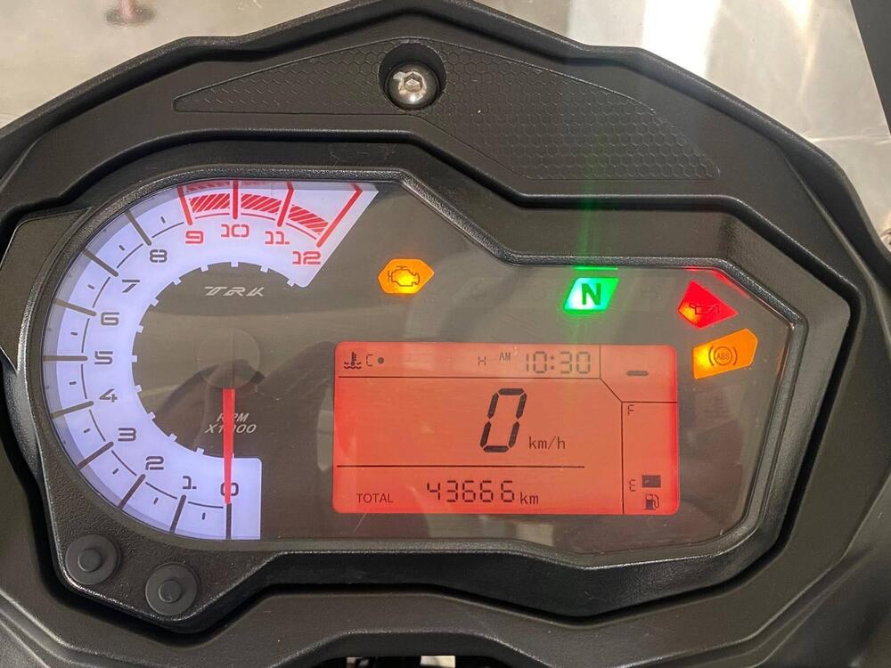 Benelli TRK 502X (2021 - 26) (4)