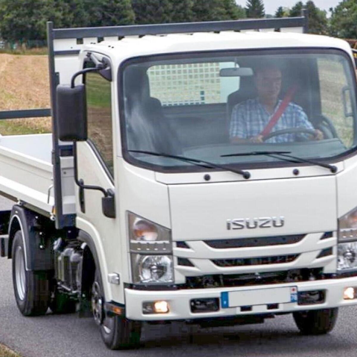 Isuzu M21 Cabinato (2021--&gt;&gt;)